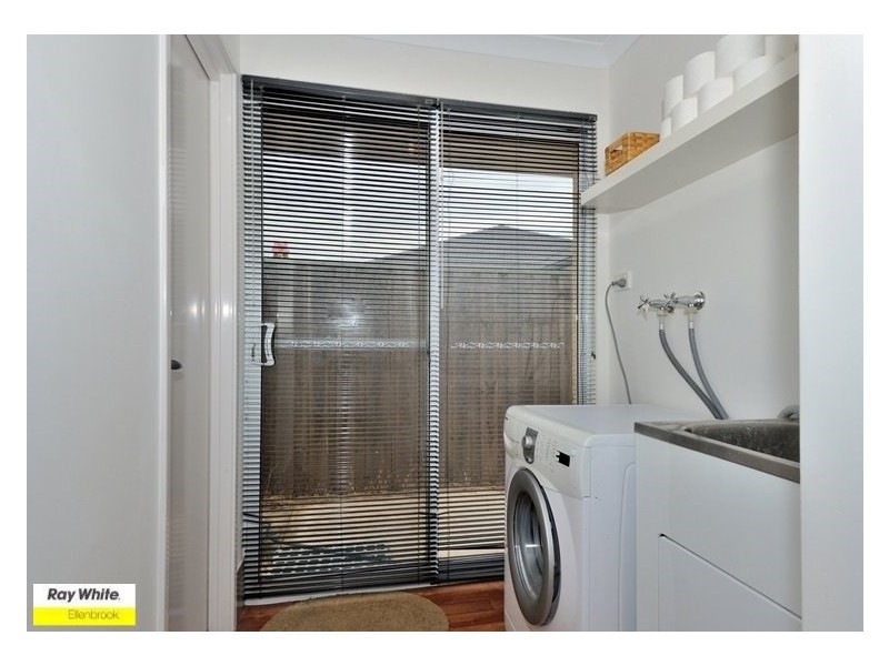 4 Vasse Gardens, Ellenbrook WA 6069