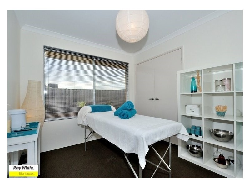 4 Vasse Gardens, Ellenbrook WA 6069