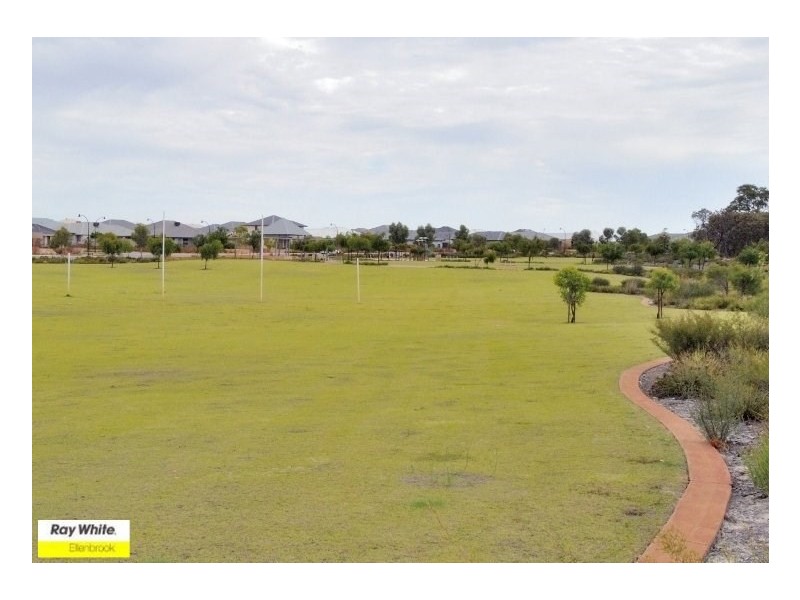 4 Vasse Gardens, Ellenbrook WA 6069