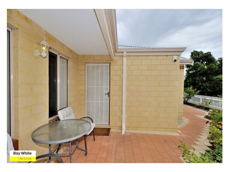 36 Simmonds Pass, Ellenbrook WA 6069