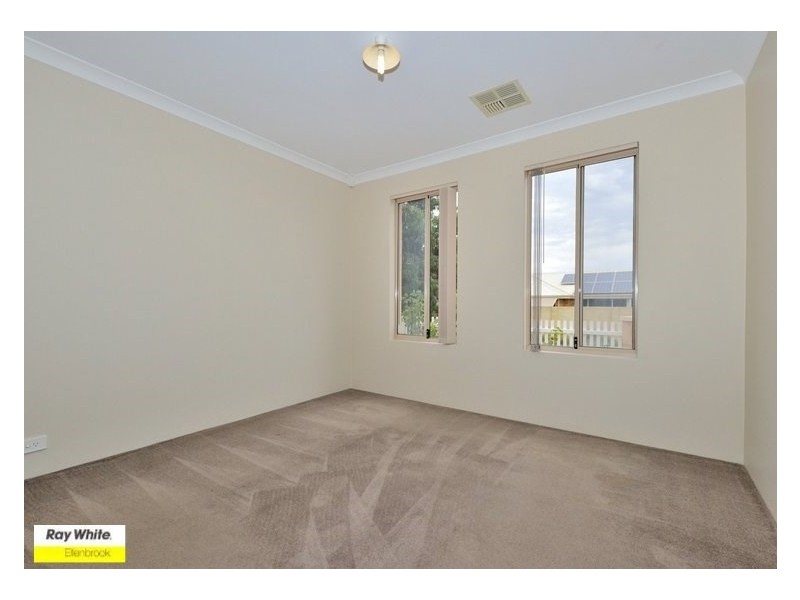 36 Simmonds Pass, Ellenbrook WA 6069