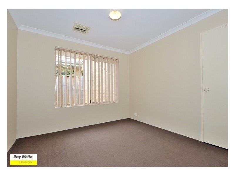 36 Simmonds Pass, Ellenbrook WA 6069