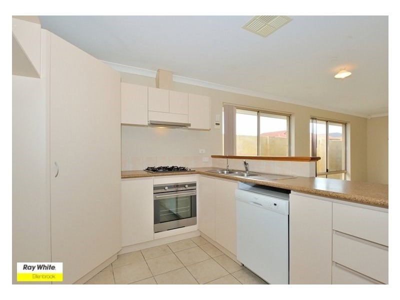 36 Simmonds Pass, Ellenbrook WA 6069