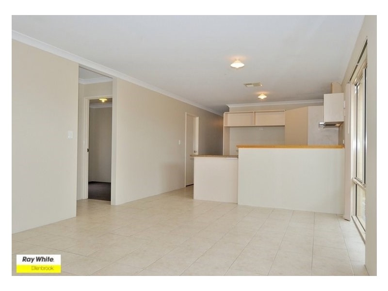 36 Simmonds Pass, Ellenbrook WA 6069