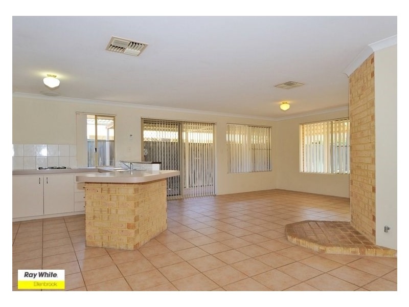 43 Wildflower Circle, Ellenbrook WA 6069