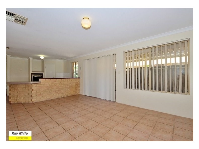 43 Wildflower Circle, Ellenbrook WA 6069