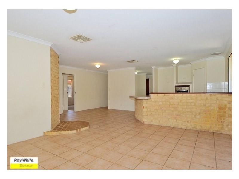 43 Wildflower Circle, Ellenbrook WA 6069