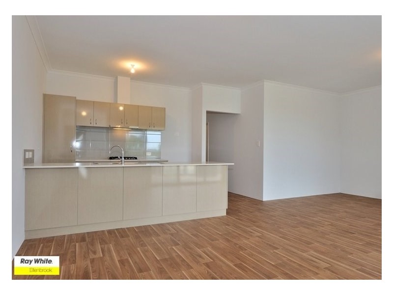 6 Skipsy Lane, Ellenbrook WA 6069