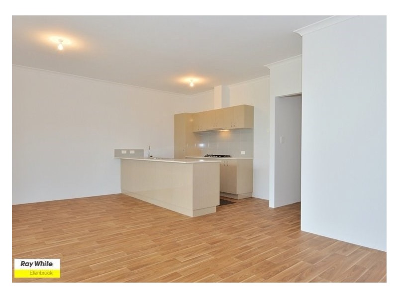 6 Skipsy Lane, Ellenbrook WA 6069