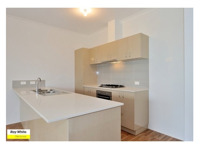 6 Skipsy Lane, Ellenbrook WA 6069