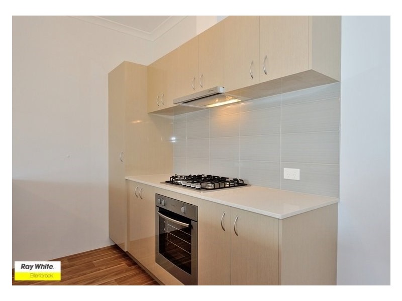 6 Skipsy Lane, Ellenbrook WA 6069