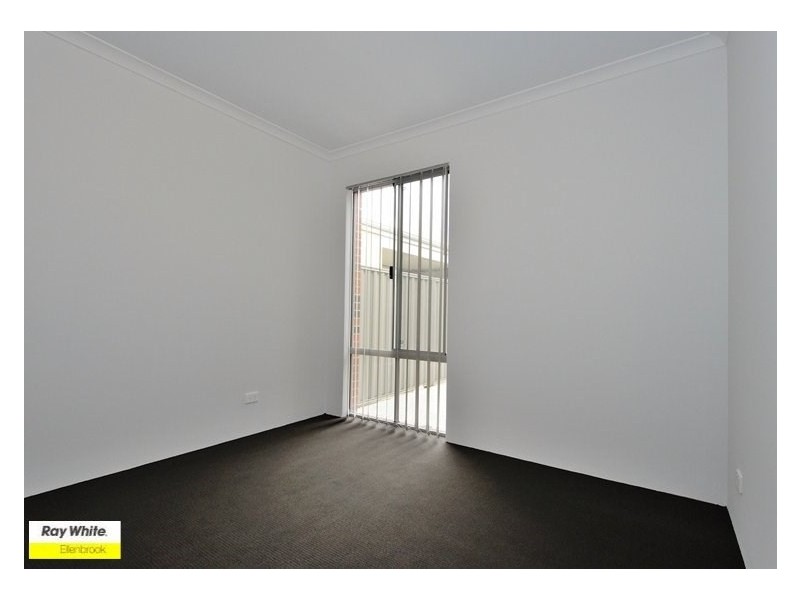 6 Skipsy Lane, Ellenbrook WA 6069