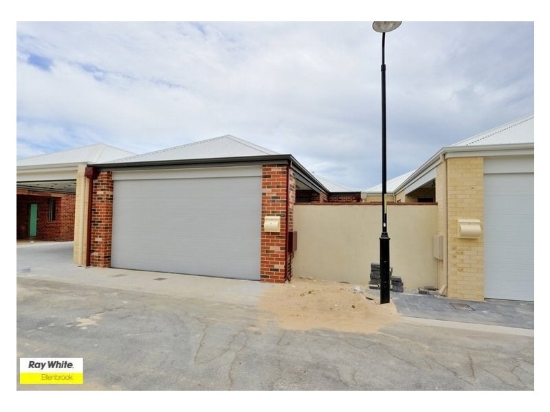 6 Skipsy Lane, Ellenbrook WA 6069