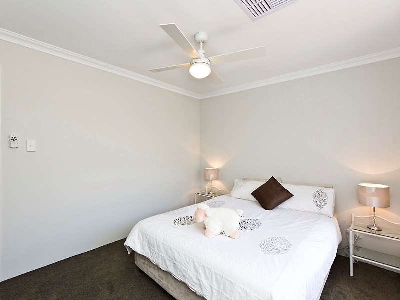 27 Delapre Drive, The Vines WA 6069