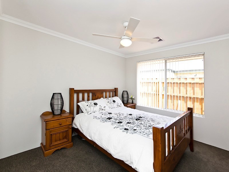 27 Delapre Drive, The Vines WA 6069