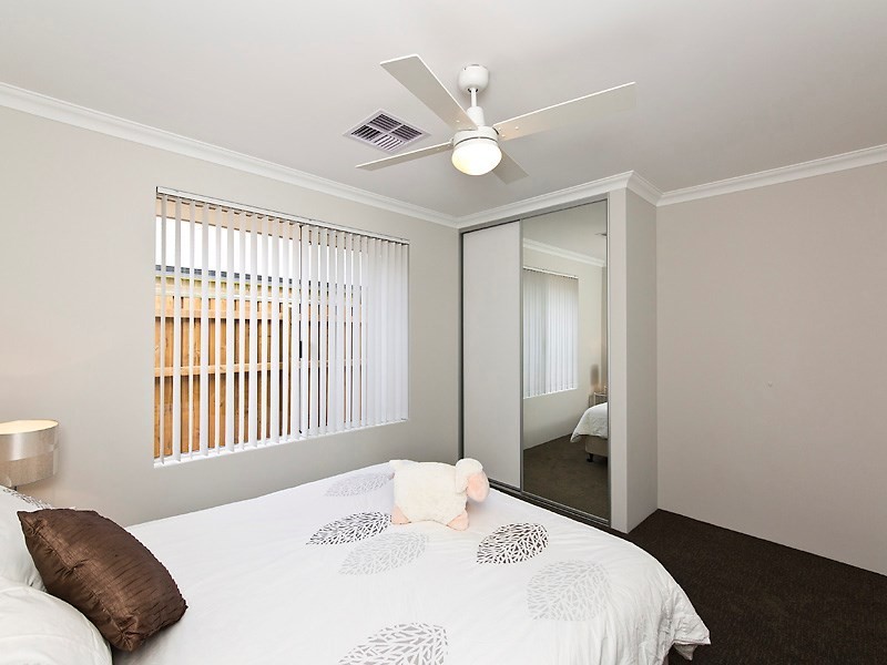 27 Delapre Drive, The Vines WA 6069