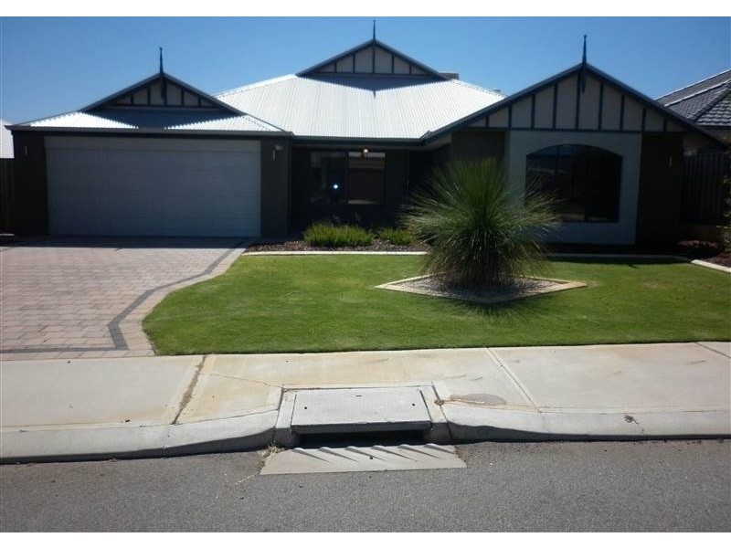 19 Hartley Pass, Ellenbrook WA 6069