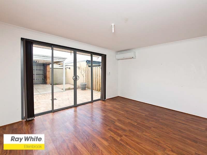 81 Grassdale Parkway, Ellenbrook WA 6069