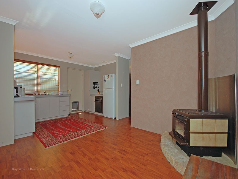 11 Eden Drive, Bullsbrook WA 6084