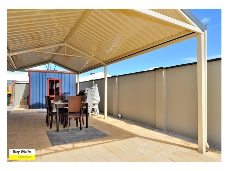 27 Powlett Link, Ellenbrook WA 6069