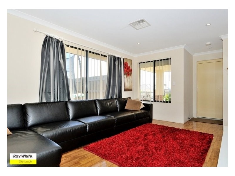 27 Powlett Link, Ellenbrook WA 6069