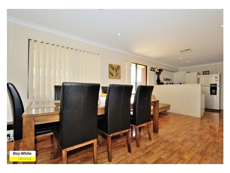 27 Powlett Link, Ellenbrook WA 6069