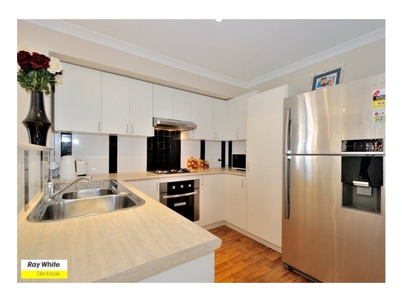 27 Powlett Link, Ellenbrook WA 6069