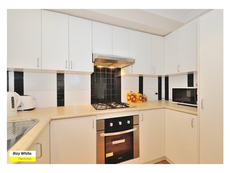 27 Powlett Link, Ellenbrook WA 6069