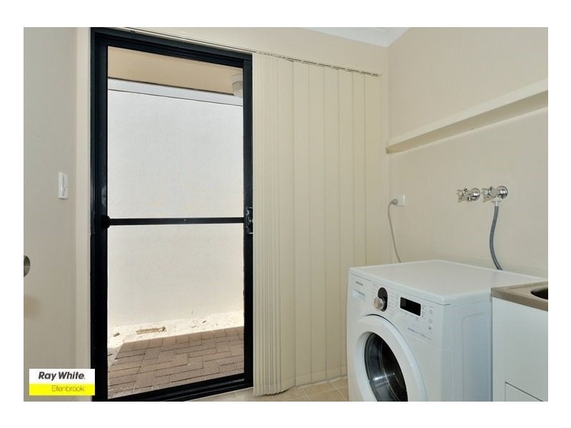 27 Powlett Link, Ellenbrook WA 6069