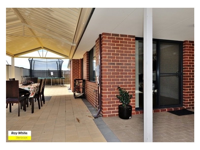 27 Powlett Link, Ellenbrook WA 6069