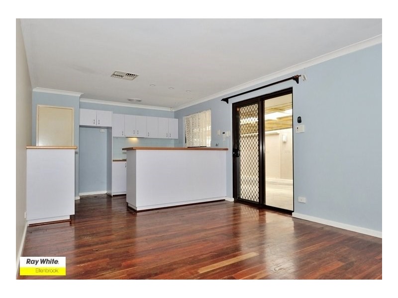 5 Charlbury Way, Eden Hill WA 6054