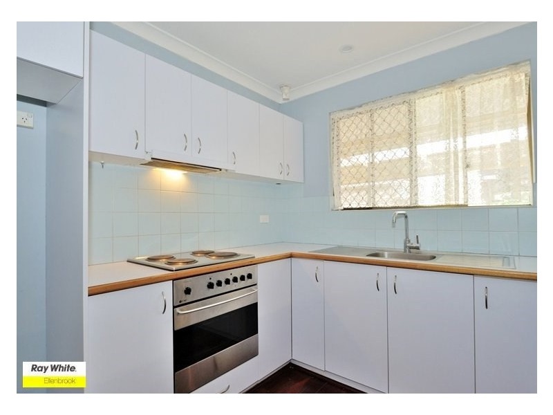 5 Charlbury Way, Eden Hill WA 6054