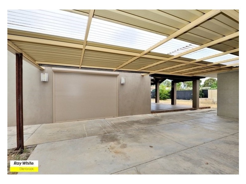 5 Charlbury Way, Eden Hill WA 6054