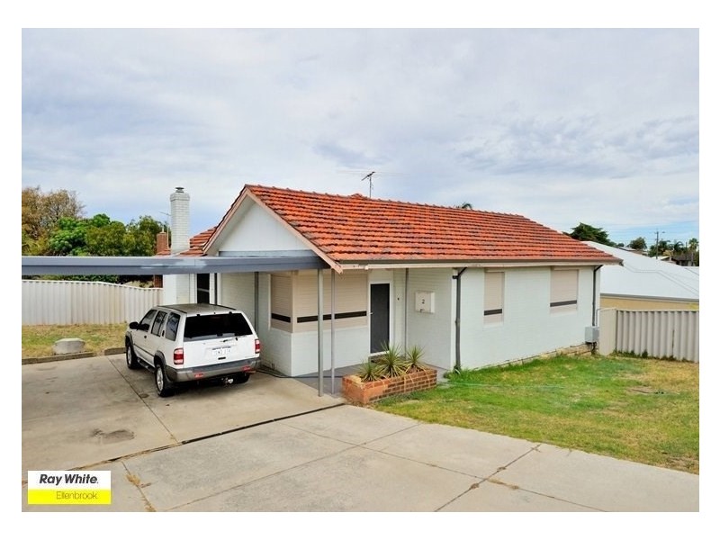 2 Cameron Street, Embleton WA 6062