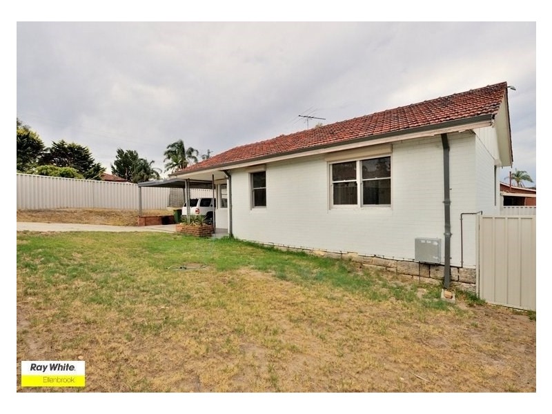 2 Cameron Street, Embleton WA 6062