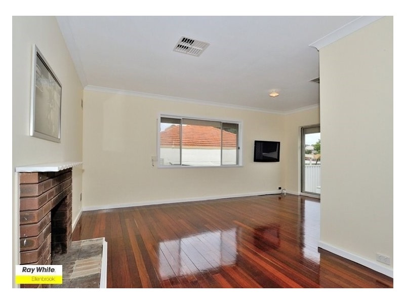 2 Cameron Street, Embleton WA 6062