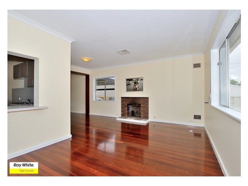 2 Cameron Street, Embleton WA 6062