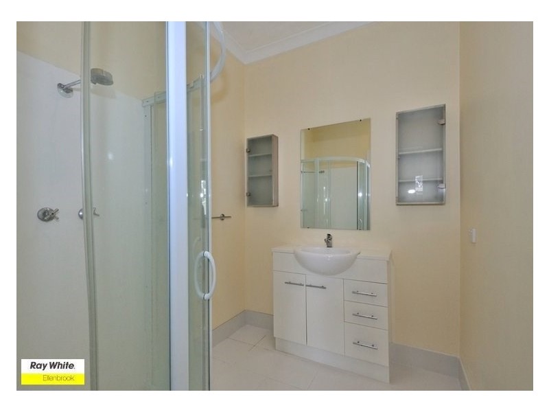 2 Cameron Street, Embleton WA 6062