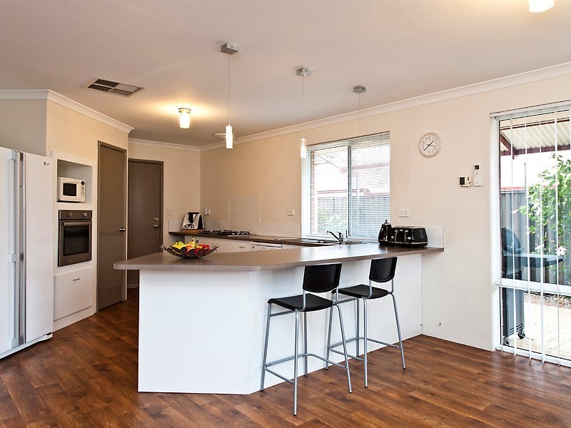 63 Marden Grange, Aveley WA 6069