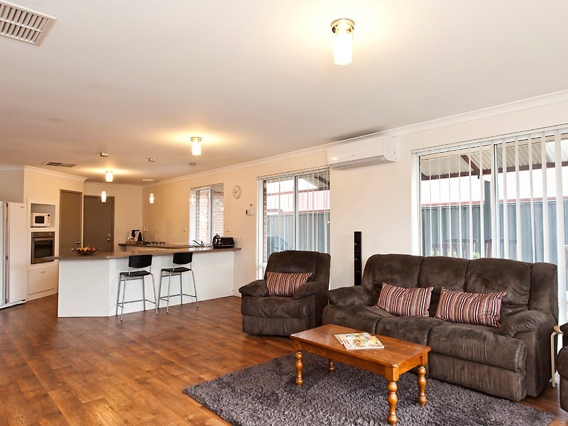 63 Marden Grange, Aveley WA 6069