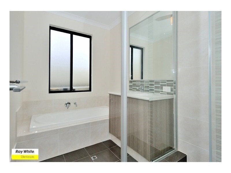 3 Gippsland Way, Ellenbrook WA 6069