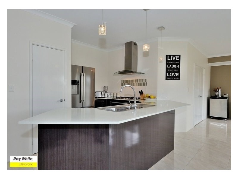 3 Gippsland Way, Ellenbrook WA 6069
