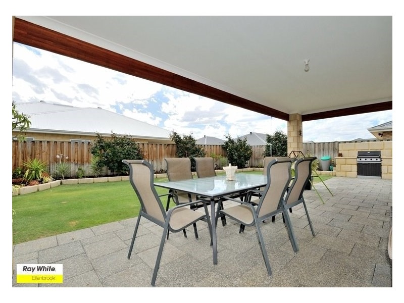 3 Gippsland Way, Ellenbrook WA 6069