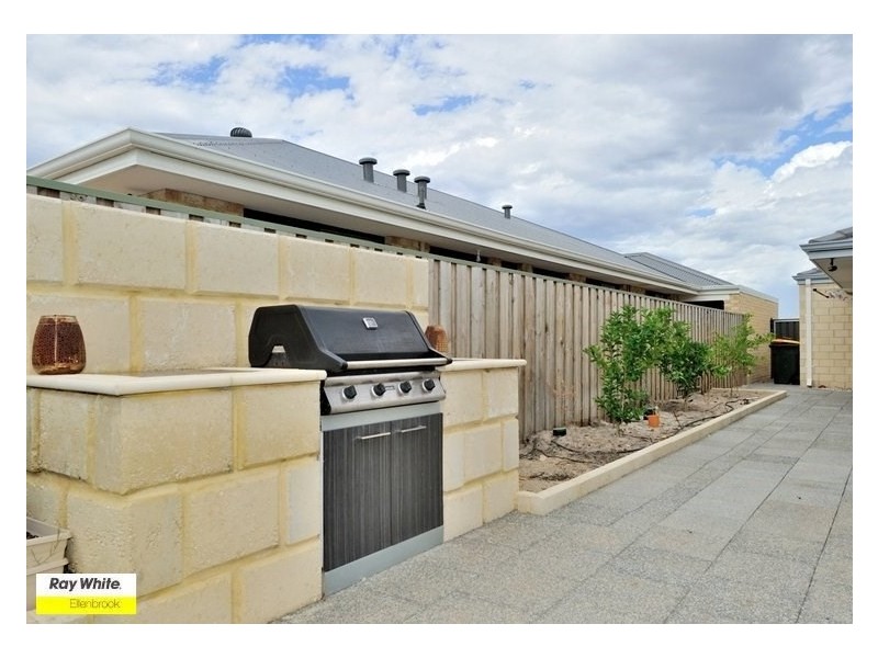 3 Gippsland Way, Ellenbrook WA 6069