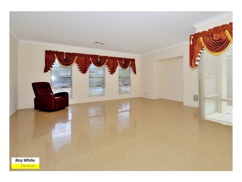 31 Harman Place, Aveley WA 6069