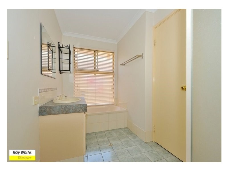 14 Mia Court, Ellenbrook WA 6069