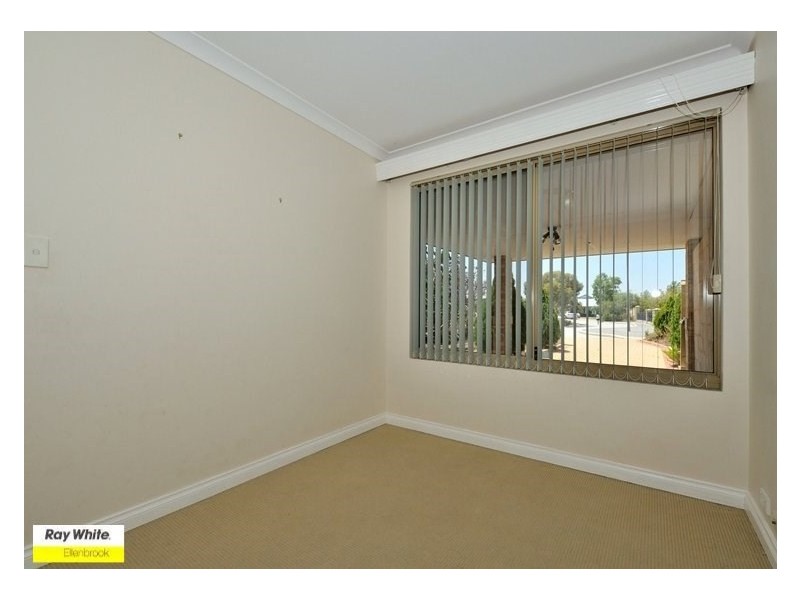 14 Mia Court, Ellenbrook WA 6069