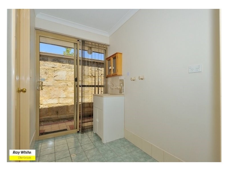 14 Mia Court, Ellenbrook WA 6069