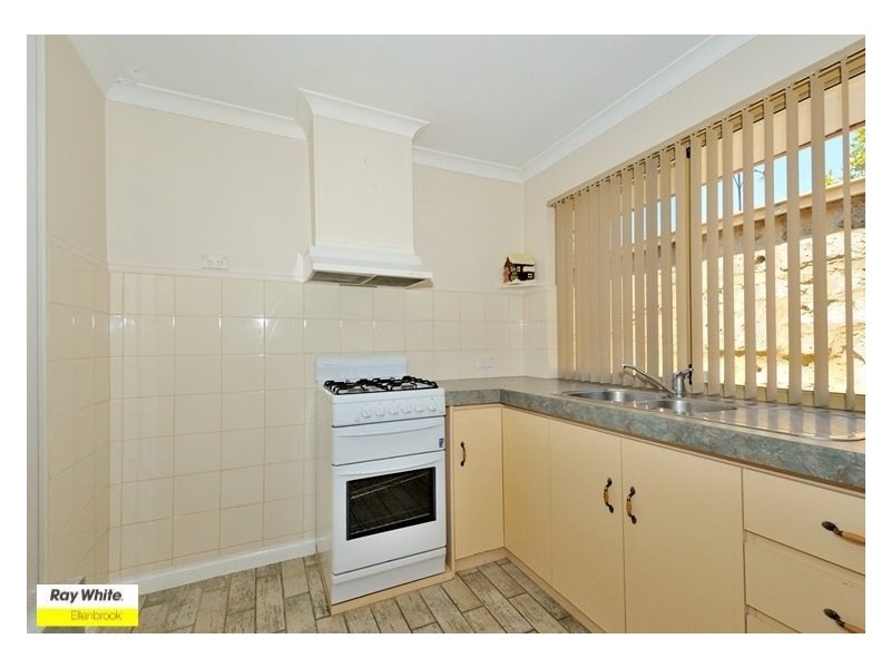 14 Mia Court, Ellenbrook WA 6069