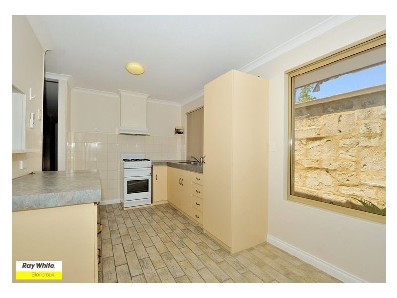 14 Mia Court, Ellenbrook WA 6069